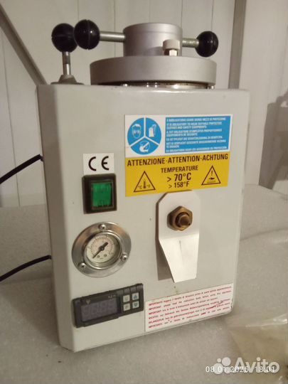 Восковой инжектор