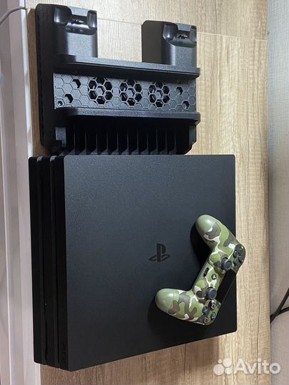 Sony playstation 4 pro 1tb