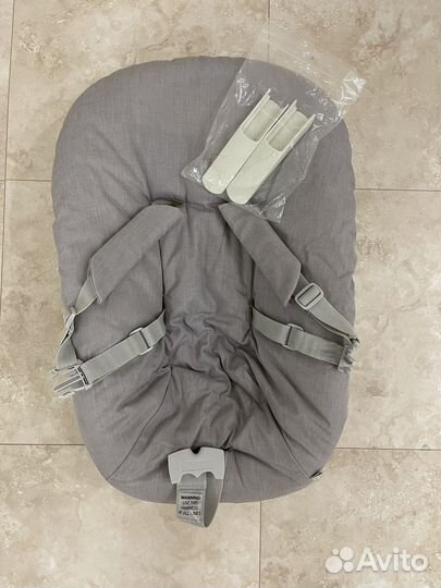 Шезлонг для новорожденных Stokke