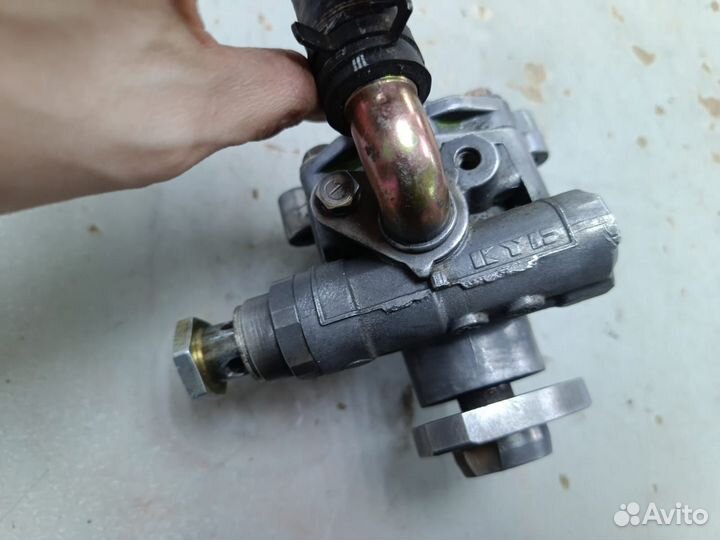 Насос гидроусилителя руля Volkswagen Golf 1J042215