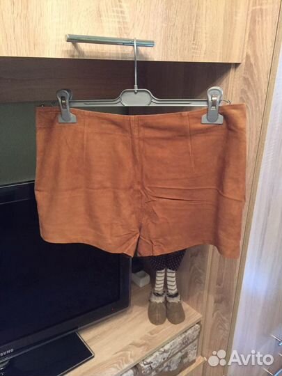 Шорты женские из натуральной замши «Zara”