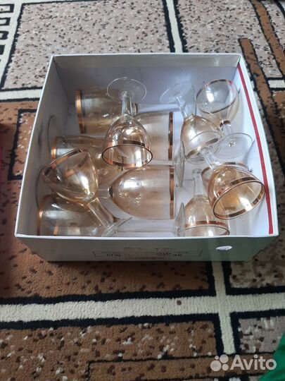 Чайный сервиз,2 фото отдам в подарок