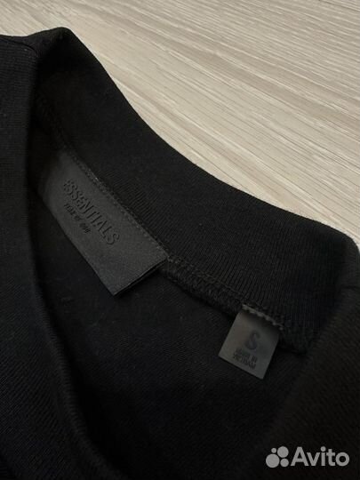 Футболка Fear of God Essentials