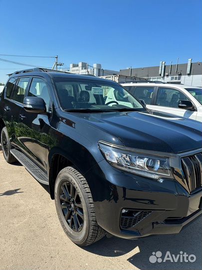 Toyota Land Cruiser Prado 2.8 AT, 2022, 1 км