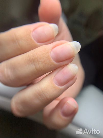 Маникюр педикюр