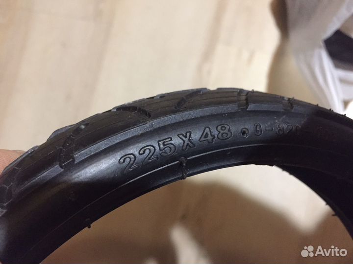 Покрышки 225х48 новые для колясок