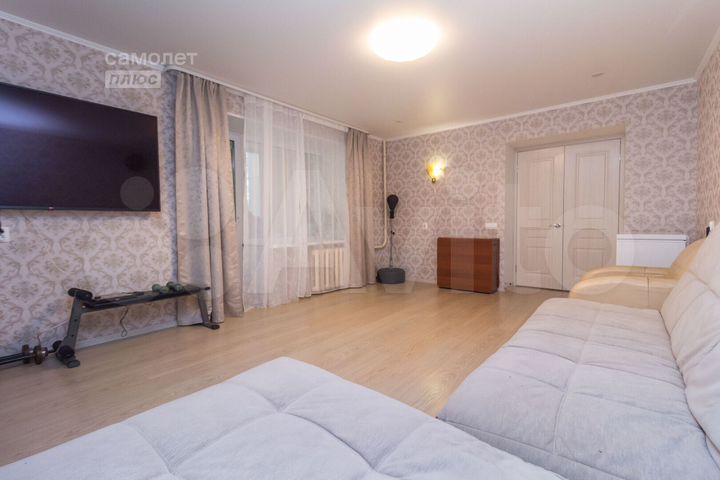3-к. квартира, 88 м², 4/12 эт.