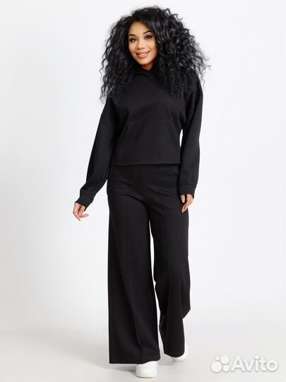 Спортивный костюм женский