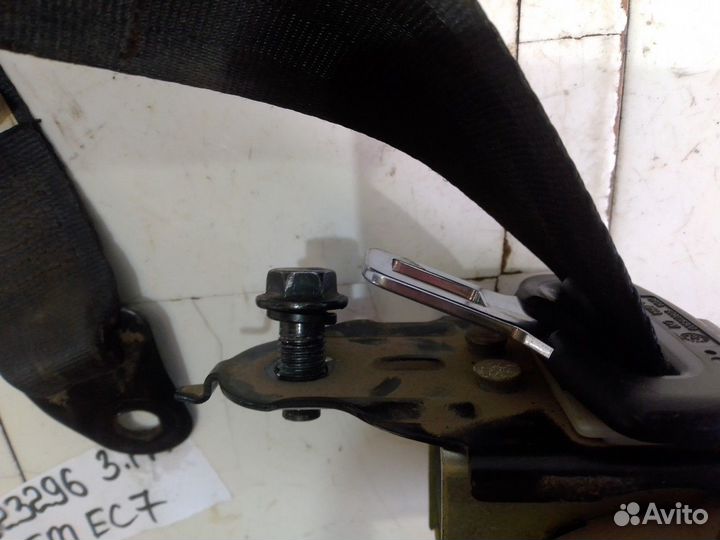 Ремень безопасности задний правый