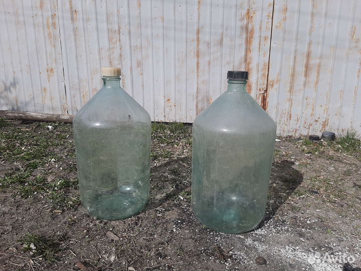 Стеклянные бутыли 20л
