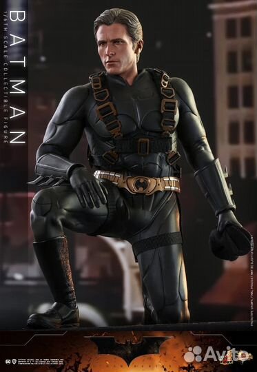Hot toys MMS595 Batman Begins