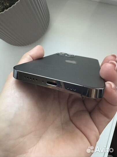 iPhone 12 Pro, 256 ГБ