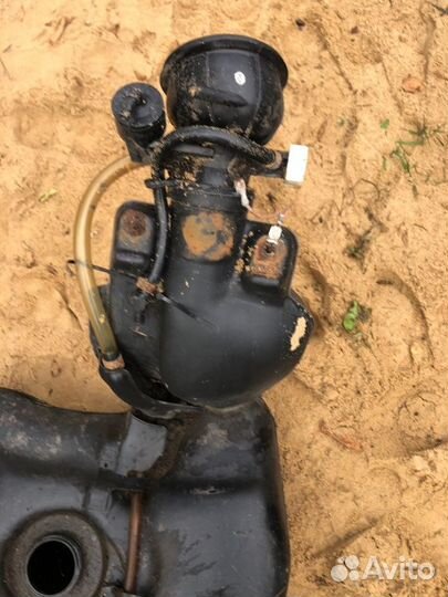 Бензобак Бак топливный Volkswagen Golf 2 хетчбек