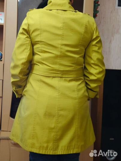 Плащ женский