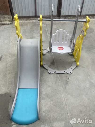 Детская горка с качелей