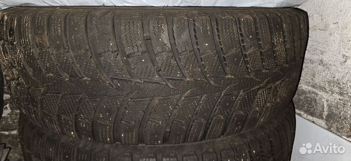 Laufenn I Fit Ice LW 71 215/65 R16