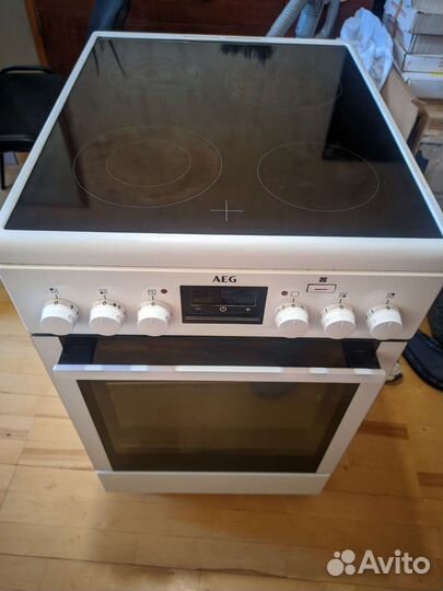 Плита электрическая AEG
