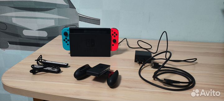 Продам nintendo Switch состояние идеал