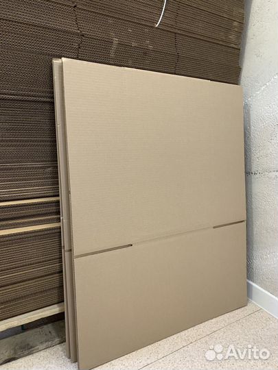 Картонная коробка большая новая