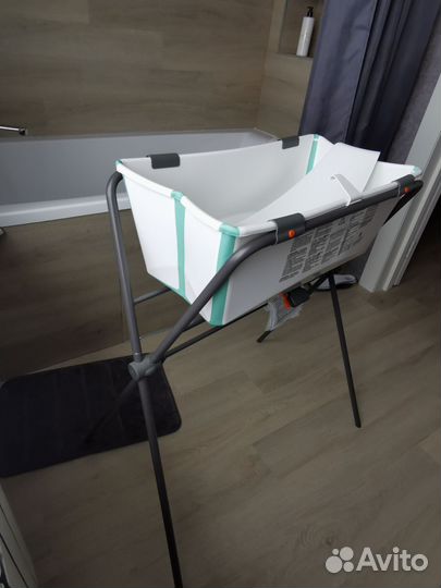 Ванночка stokke детская для купания на подставке