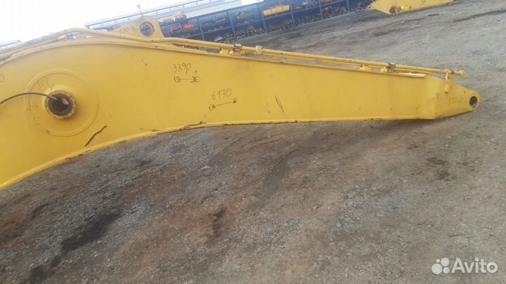 Стрела экскаватора Komatsu PC300-7