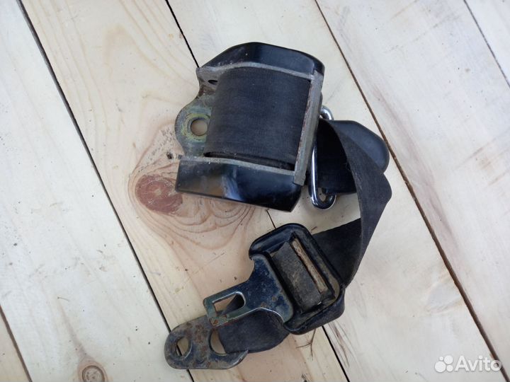 Ремень безопасности