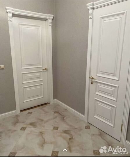 Двери межкомнатные белые