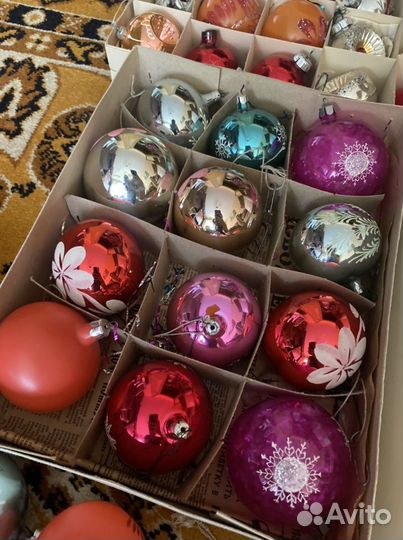 Елочные игрушки