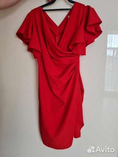 Продам новое платье