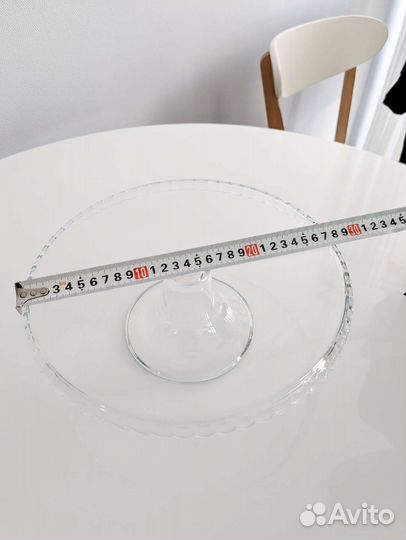 Тортовница/подставка стеклянная на ножке