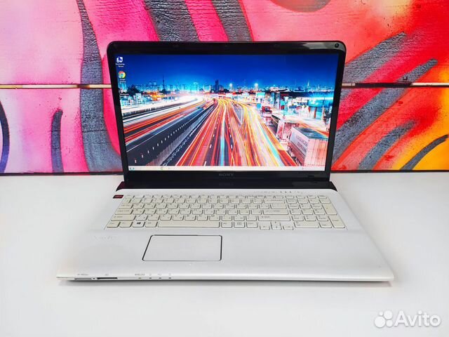 Ноутбук Sony Vaio 17.3
