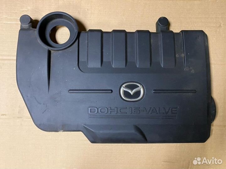 Декоративная крышка двигателя Mazda 6 GG 2004