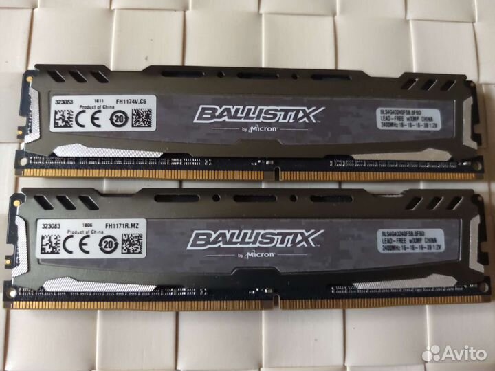 Ddr4 8gb (2x4) Crucial ballistix sport