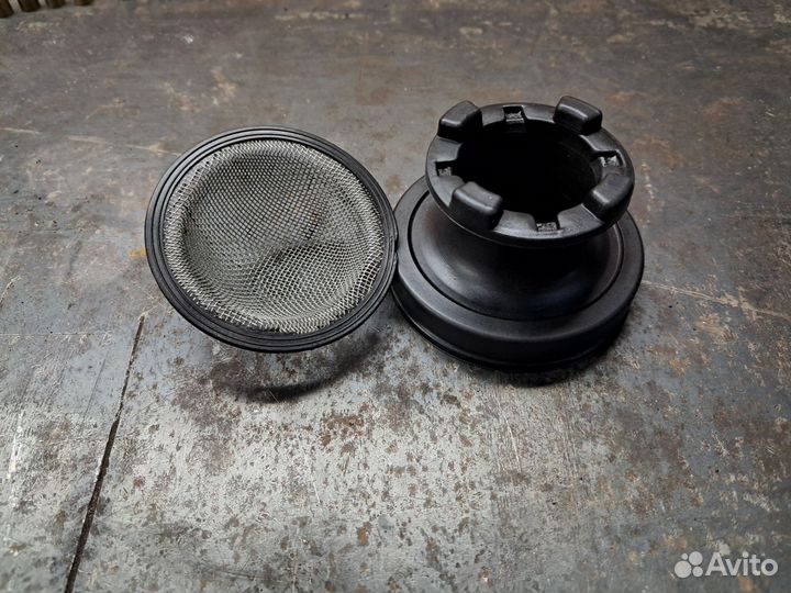 Mercedes m119 m117 маслозаборник