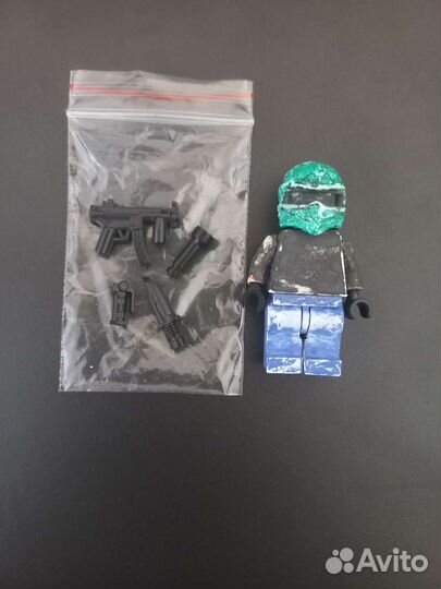 Кастомные лего минифигурки,в хорошем состоянии