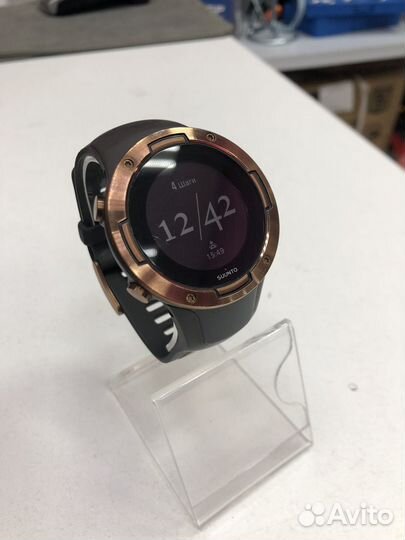 Часы suunto 5
