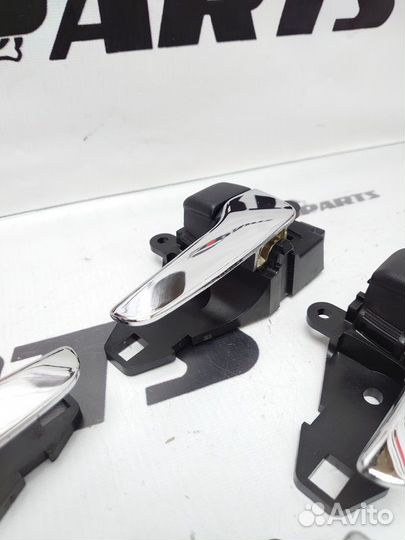 Ручка двери внутренняя Mitsubishi Outlander