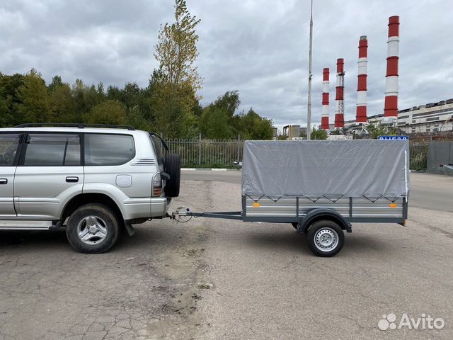 Прицеп с высоким тентом