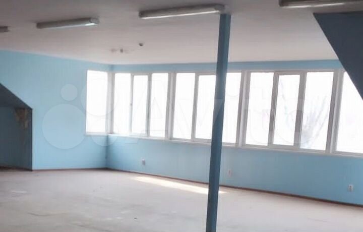 Свободного назначения, 677 м²