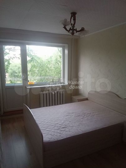 3-к. квартира, 58 м², 3/5 эт.