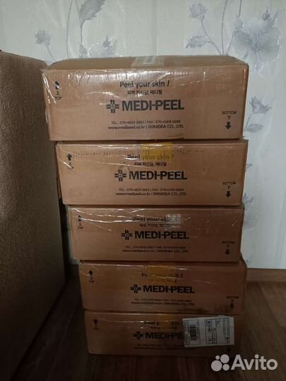 Medi peel naite thread neck cream