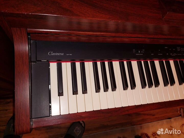 Цифровое пианино yamaha