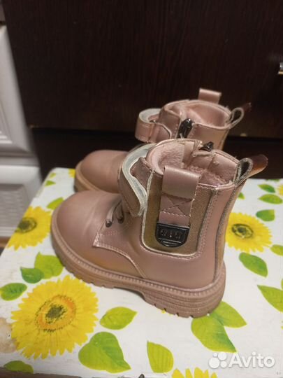 Ботинки для девочки