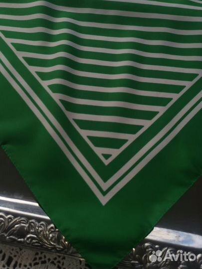 Красивый платок Полоса