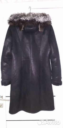 Дубленка и шапка