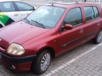 Renault Clio 1.1 MT, 2000, 220 000 км, с пробегом, цена 300 000 руб.