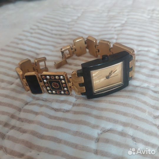 Часы swatch женские