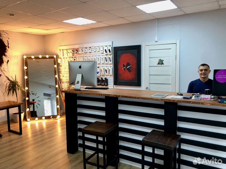 Замена разбитого стекла iPhone XR