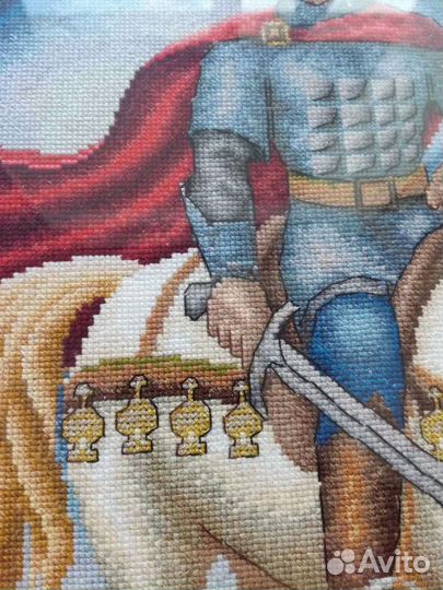 Картина вышитая крестиком Богатырь