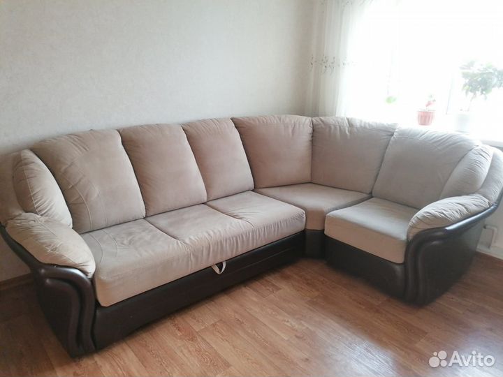 Угловой диван